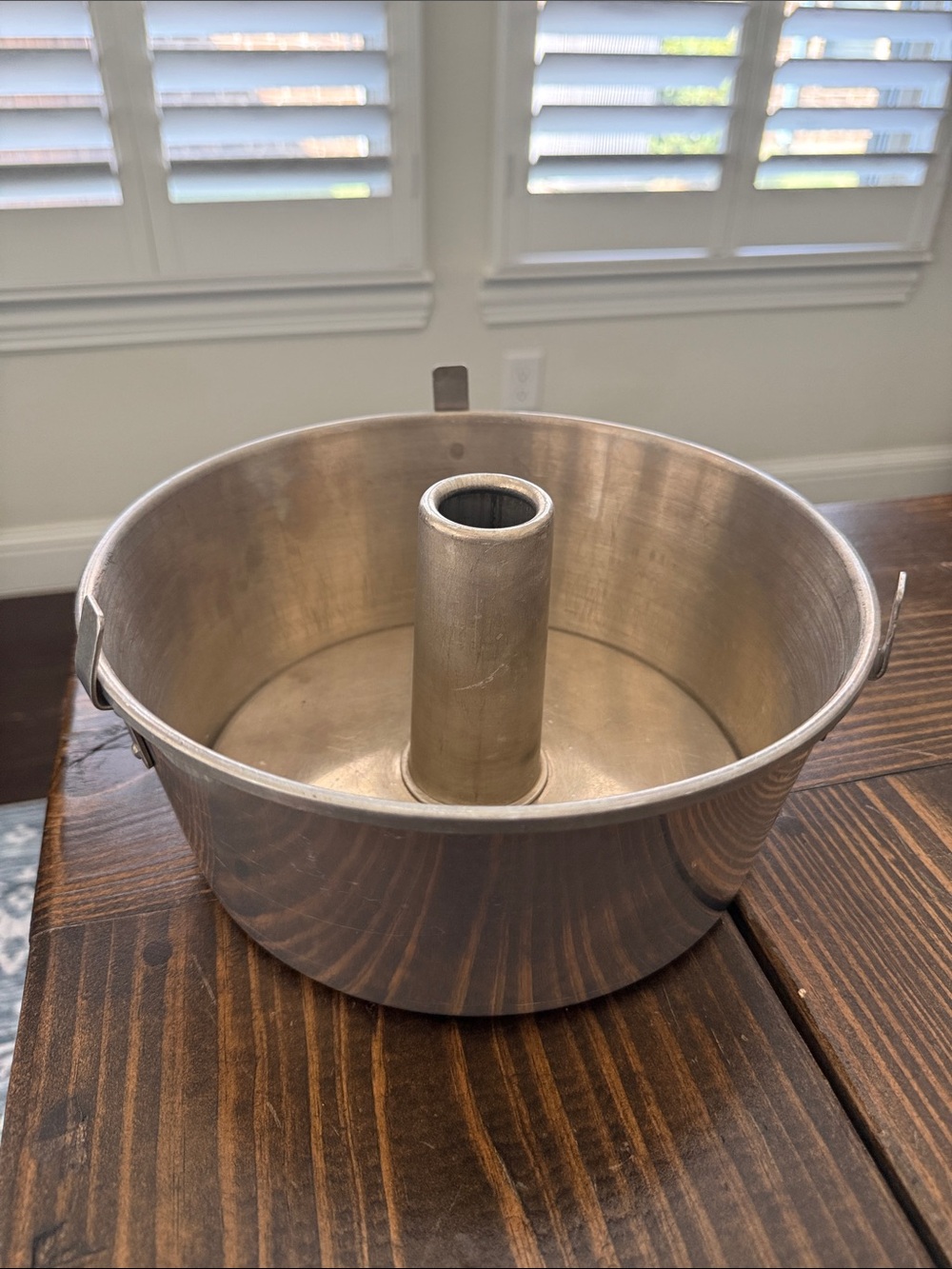 Classic Silver Aluminum Angel Food Tube Pan